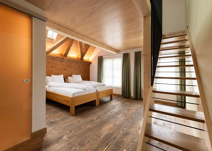 Krone - Restaurant מלון Huttwil